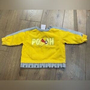 Vintage Disney Winnie The Pooh Football Toddler Graphic Sweater Sz 2 Yellow Grey